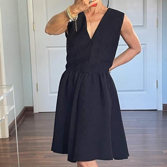 Maje Radiale Chevron Dress size 3 - Picture 4 of 10